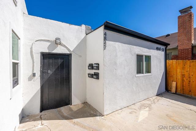 4847 Mansfield St, San Diego, California 92116, ,Multi-Family,For Sale,Mansfield St,250017180SD