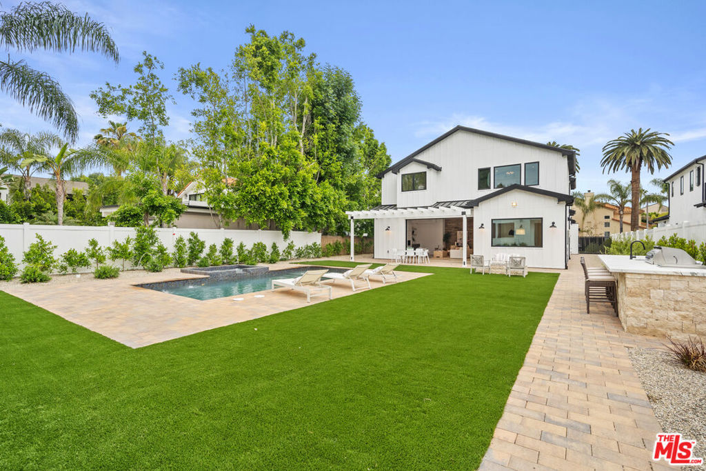 MLS #26912877 image #9