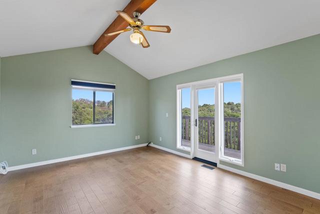 19250 Reavis Way, Salinas CA: https://media.crmls.org/mediaz/90e78ee5-d615-4aec-8eb7-18759915541e.jpg