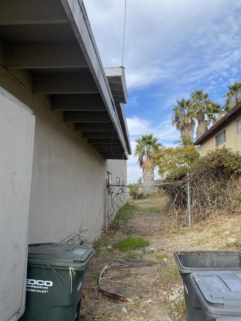 7130 Westview Pl, Lemon Grove, California 91945, ,Multi-Family,For Sale,Westview Pl,250000133SD