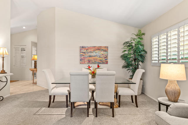 76788 Kybar Road, Palm Desert CA: https://media.crmls.org/mediaz/90e94852-2408-4825-9930-ce89b9fab016.jpg