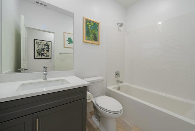 35425 Domani Drive, Palm Desert CA: https://media.crmls.org/mediaz/90eabf9d-2906-4fec-83cb-859144897d58.jpg