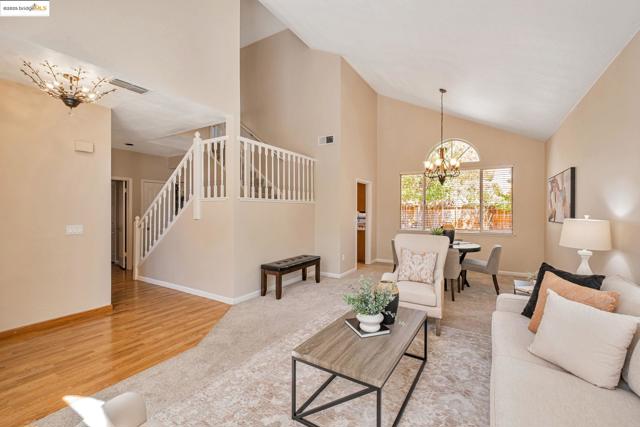 85 Duckhorn Place, Oakley CA: https://media.crmls.org/mediaz/90eb192e-d619-4da2-be13-d13cc37c9547.jpg