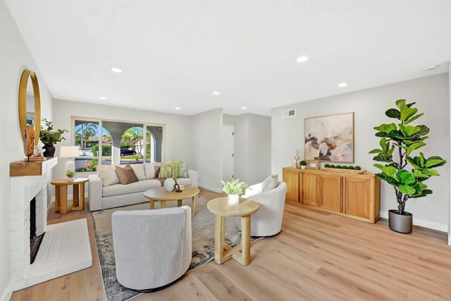 Detail Gallery Image 6 of 27 For 1109 Harwich Dr, San Marcos,  CA 92069 - 4 Beds | 2 Baths