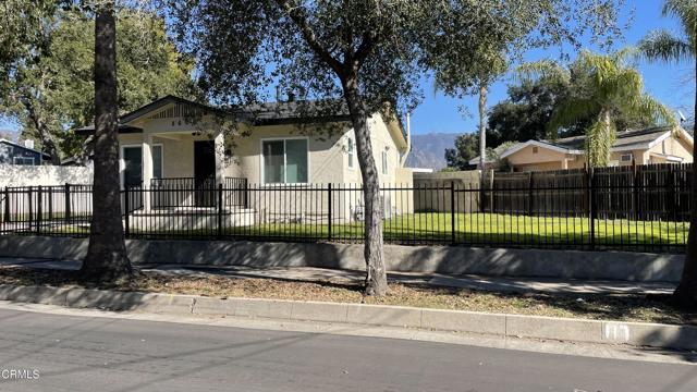 862 Sunset Avenue, Pasadena CA: https://media.crmls.org/mediaz/90ecedf6-7380-477c-8031-f6982acda758.jpg