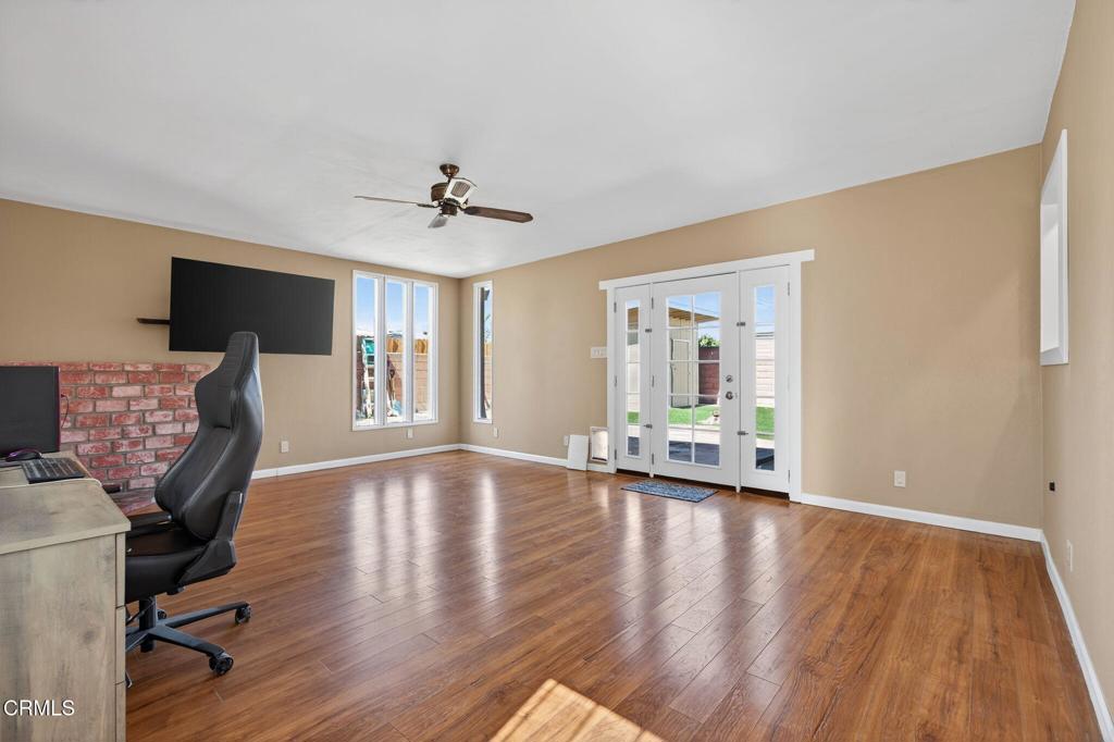 MLS #V1-33029 image #17