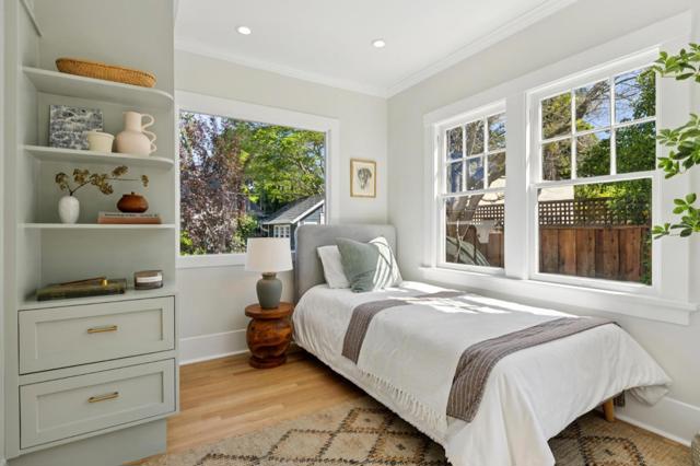 Image 18 of 38 For 1619 Escobita Avenue