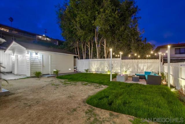 3122 Newell St, San Diego CA: https://media.crmls.org/mediaz/90f078a1-4885-4aaf-b23b-d5743b00d9f5.jpg