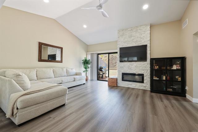 Photo #12: PTP2503208 Listing: Photo #12