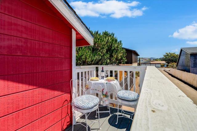 1354 Lazy Lane, Oceano CA: https://media.crmls.org/mediaz/90f21deb-6d54-45e3-803c-924482da17c2.jpg