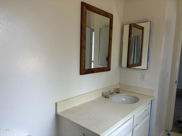 Detail Gallery Image 11 of 15 For 4736 Talmadge Rd, Moorpark,  CA 93021 - 3 Beds | 2 Baths