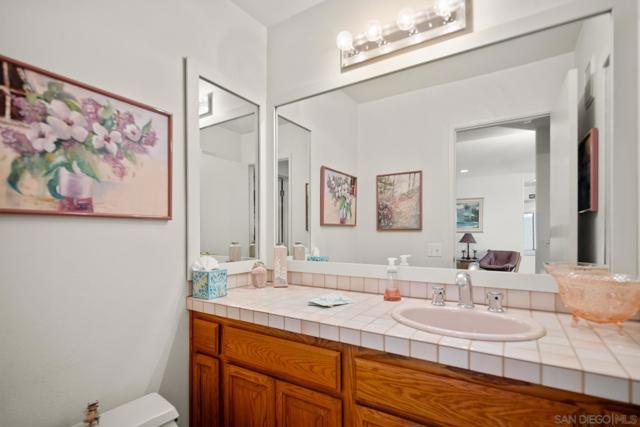 54 Half Moon Bend, Coronado CA: https://media.crmls.org/mediaz/90f3bf58-b3ae-4ff9-9926-54f453e5bbba.jpg