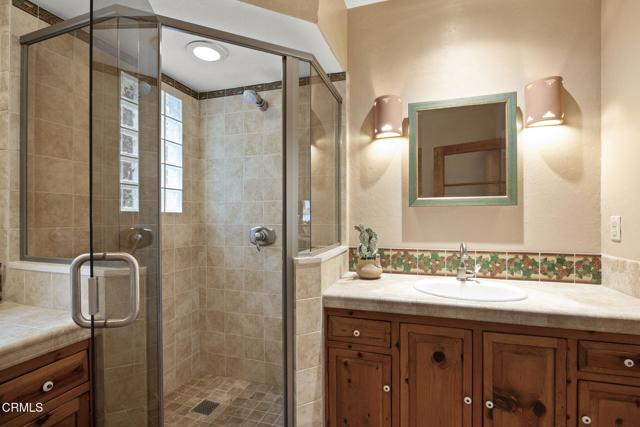 308 Topa Topa Drive, Ojai CA: https://media.crmls.org/mediaz/90f41ff3-9f41-425f-80c2-369a8cc4a2b4.jpg