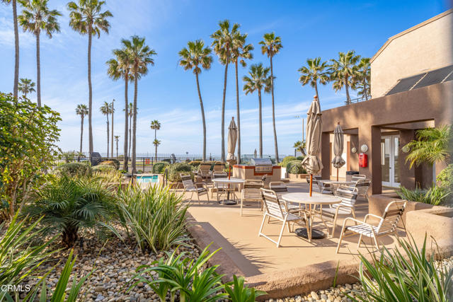 1200 Pacific Coast Highway, Huntington Beach CA: https://media.crmls.org/mediaz/90f4bc8d-f27d-4171-8a38-3f37deb08469.jpg