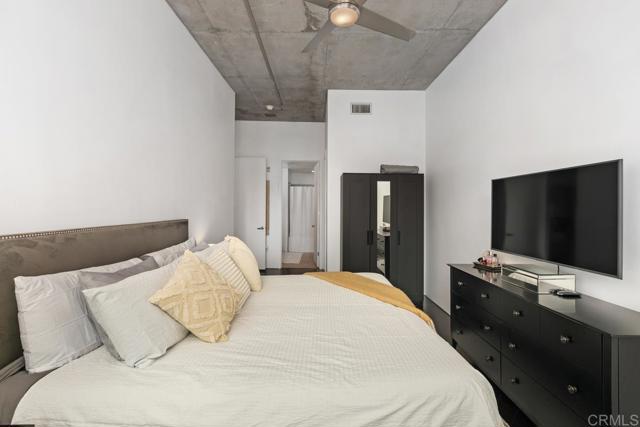 527 10th Avenue, San Diego CA: https://media.crmls.org/mediaz/90f5241e-833e-4de6-ad79-ebb47bf5b19b.jpg