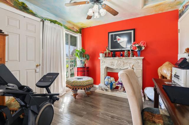 304 Ridgemark Drive, Hollister CA: https://media.crmls.org/mediaz/90f6c6c8-8701-4a14-b69c-b2a777c71edc.jpg