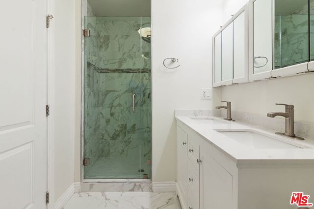 8646 Corbin Avenue, Northridge CA: https://media.crmls.org/mediaz/90f6cf94-9d3a-4888-8f10-20a644bfc52d.jpg