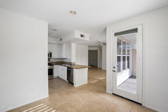 Detail Gallery Image 19 of 33 For 5326 Gillespie St, Ventura,  CA 93003 - 2 Beds | 2 Baths