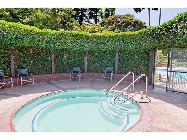 5217 Shelter Creek Lane, San Bruno CA: https://media.crmls.org/mediaz/90f78718-82a1-40ca-af92-88acec15edbe.jpg