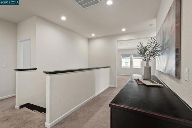 589 W Huntington Ave, Mountain House CA: https://media.crmls.org/mediaz/90f7cdae-ea13-4d6f-935f-381adccb44c3.jpg