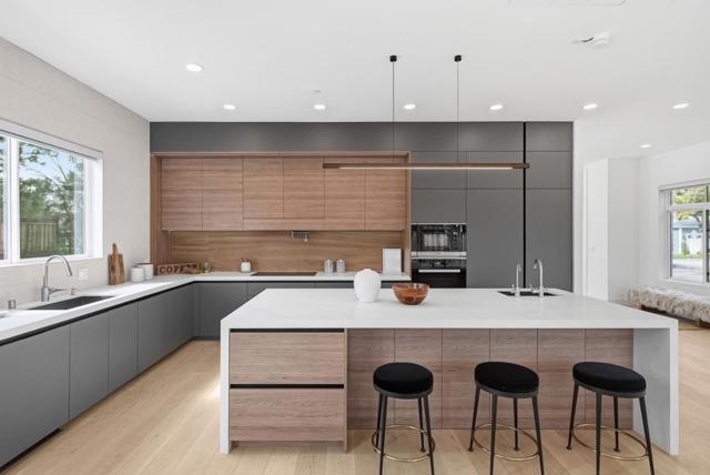 395 Martens Avenue, Mountain View CA: https://media.crmls.org/mediaz/90f7f44b-0c01-405e-964e-7297d339792e.jpg