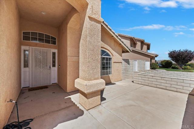 Detail Gallery Image 6 of 63 For 13139 Clipper Drive, Victorville,  CA 92395 - 4 Beds | 2 Baths