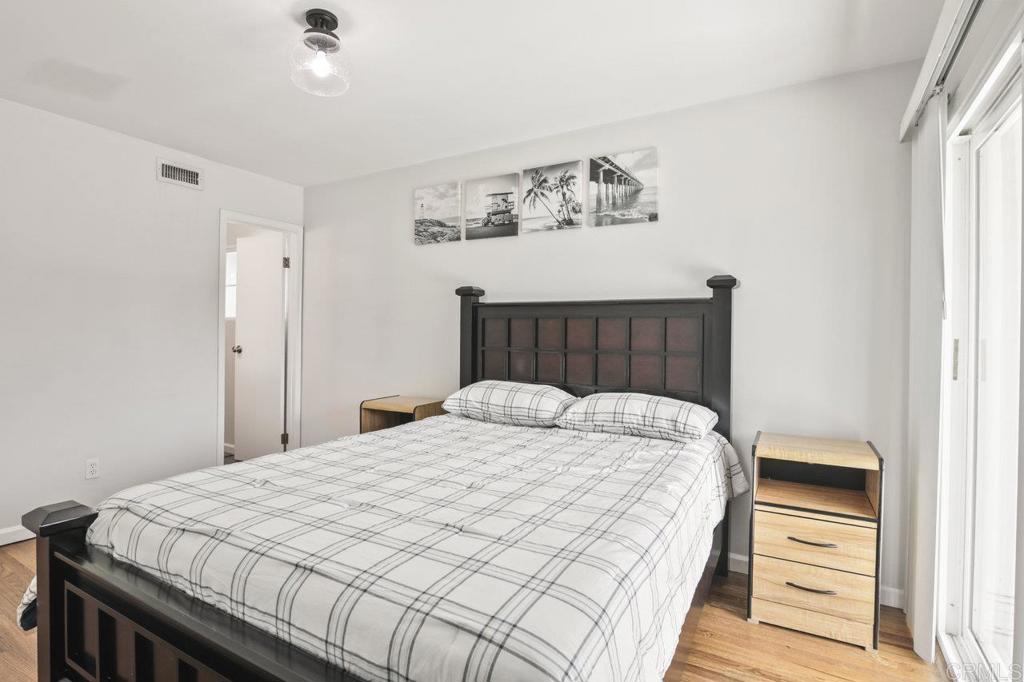 4625 Glacier Avenue - photo 19