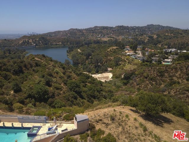 1 Mulholland, Los Angeles, CA 90068