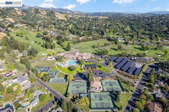 Image 59 of 60 For 2525 Biltmore Dr