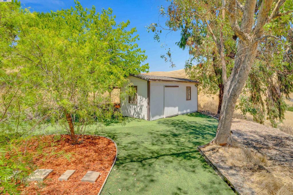 MLS #41104675 img 30