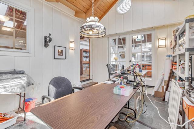 1025 Tamarind Street, Montara CA: https://media.crmls.org/mediaz/90fc8851-789e-4017-9d33-5dbdcec399e1.jpg