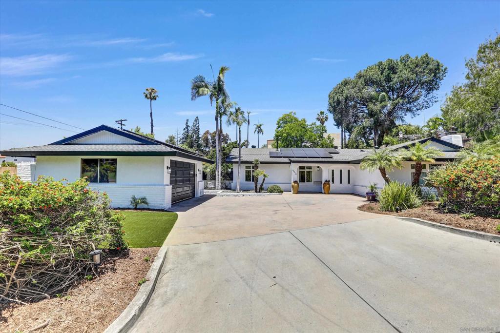 9514 Tropico Dr