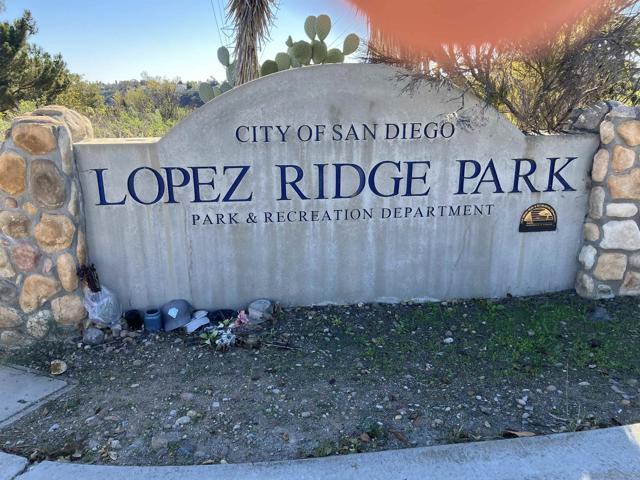 7360 Calle Cristobal, San Diego CA: https://media.crmls.org/mediaz/90fcbfb3-3b19-404b-9888-f1ce4b7abbce.jpg