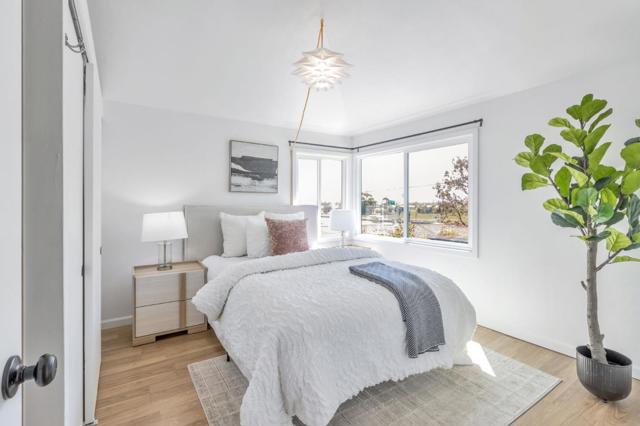 2619 Columbia Boulevard, Richmond CA: https://media.crmls.org/mediaz/90fd3b18-58dd-49f0-be6b-cfe1dcdbc6e6.jpg