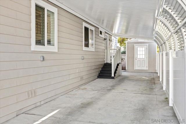 7305 San Luis, Carlsbad CA: https://media.crmls.org/mediaz/90fd7dea-30d8-4739-aa78-e2a8dcaac206.jpg