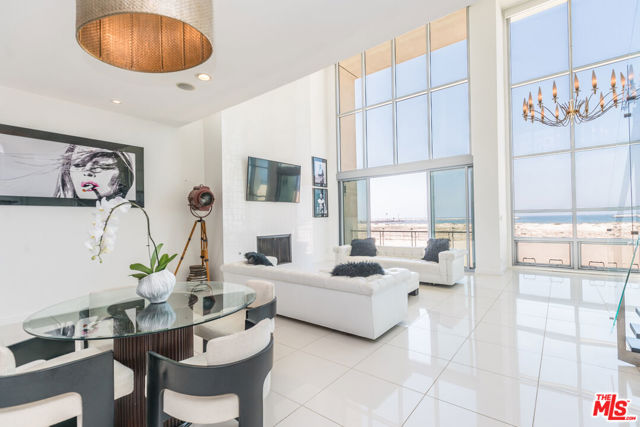 5205 Ocean Front Walk, Marina del Rey CA: https://media.crmls.org/mediaz/90fd9a5b-4861-41b9-a85d-c1704313be8a.jpg