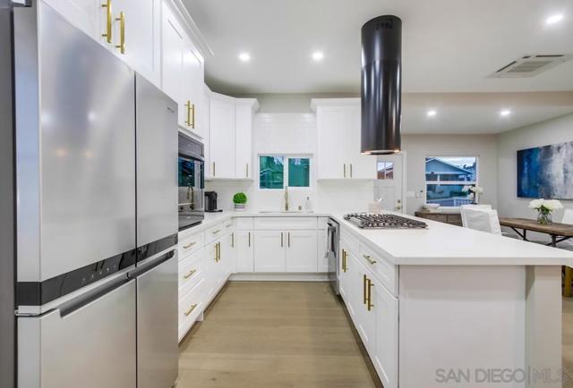 3122 Newell St, San Diego CA: https://media.crmls.org/mediaz/90fe9ae6-d4b9-4516-b75a-66b0aaee0a97.jpg