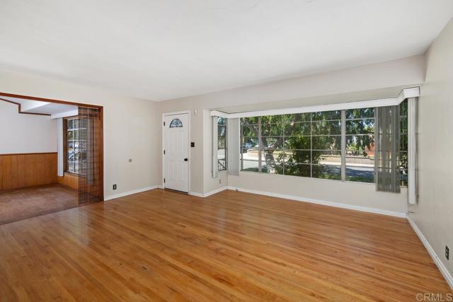 Detail Gallery Image 7 of 37 For 3973 69th St, San Diego,  CA 92115 - 3 Beds | 2 Baths