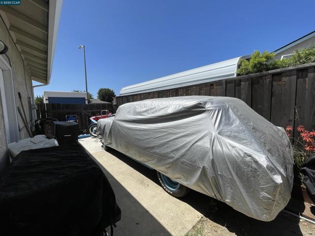 1400 Wildcat Way, Oakley CA: https://media.crmls.org/mediaz/90fff06a-3a6e-465b-8158-9bff7de95b3b.jpg