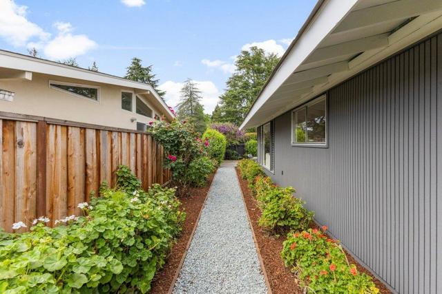 385 Cronin Drive, Santa Clara CA: https://media.crmls.org/mediaz/91007d8b-58b2-4974-b10e-698524d25df0.jpg