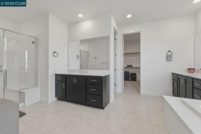 Image 39 of 55 For 5409 Spring Mountain Ln