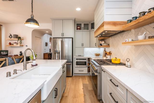 5621 Shasta Daisy Trl, San Diego CA: https://media.crmls.org/mediaz/91027d86-5f83-443c-8a80-bc7e251e1c75.jpg