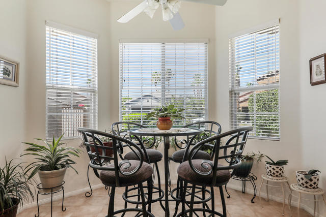 44128 Royal Troon Drive, Indio CA: https://media.crmls.org/mediaz/9103afaf-8cce-4386-8ad8-d39561f706c8.jpg