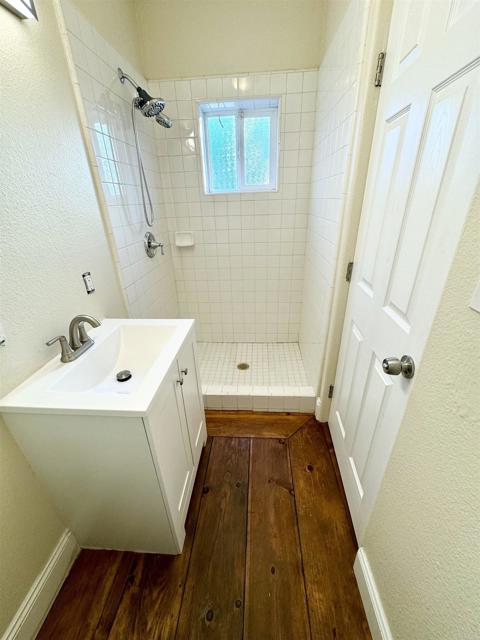 820 E Gettysburg Avenue, Fresno CA: https://media.crmls.org/mediaz/9104f8c2-23f5-4aeb-8342-0639eb4df3e4.jpg