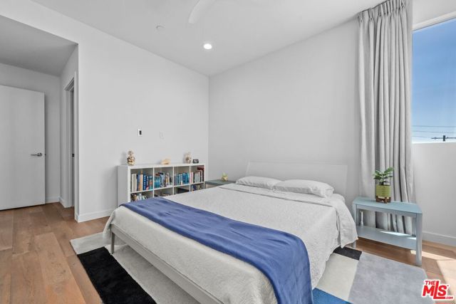 3623 1/2 S Centinela Avenue, Los Angeles CA: https://media.crmls.org/mediaz/910598a6-719d-4099-8dc3-29571213edaa.jpg