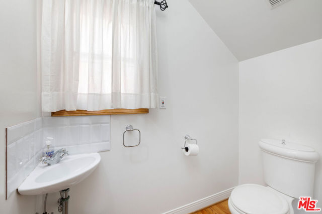 2004 Vine Street, Los Angeles CA: https://media.crmls.org/mediaz/9105f42d-7b73-441a-a025-6c37bc6656ca.jpg