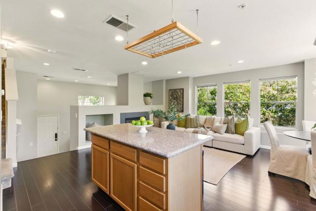 353 Whisman Station Drive, Mountain View CA: https://media.crmls.org/mediaz/91060574-9d91-463b-b5e3-c955ac9f2114.jpg