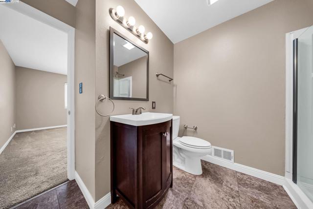 4446 Seminole Way, Pleasanton CA: https://media.crmls.org/mediaz/910b032e-4a9d-4a2b-b5e5-818b0de997e5.jpg