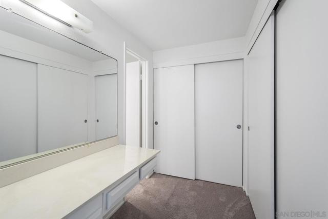 85 Catspaw Cpe, Coronado CA: https://media.crmls.org/mediaz/910ca6ec-c355-4a6e-b225-9676088fe20a.jpg