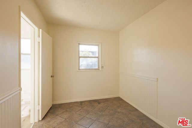 4505 Santa Rosalia Drive, Los Angeles CA: https://media.crmls.org/mediaz/910cb313-c929-429d-b3da-78ba26664e18.jpg